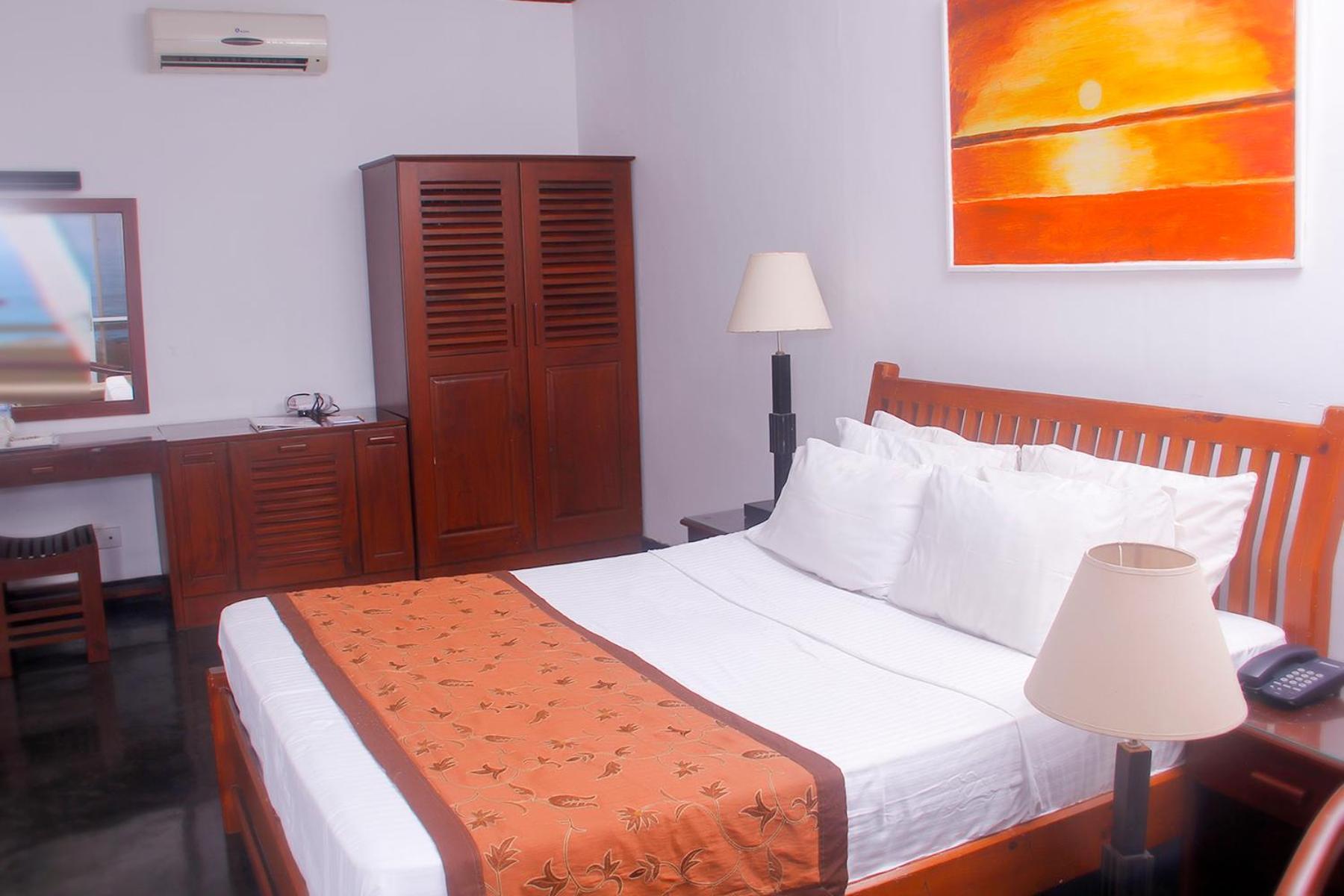 Sanmali Beach Hotel Marawila Exterior foto